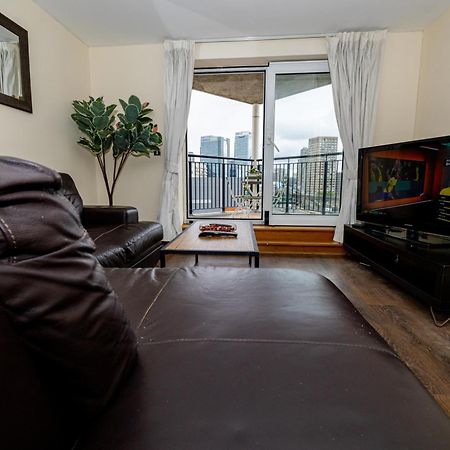 Two Bed Apartment Near Canary Wharf ロンドン エクステリア 写真