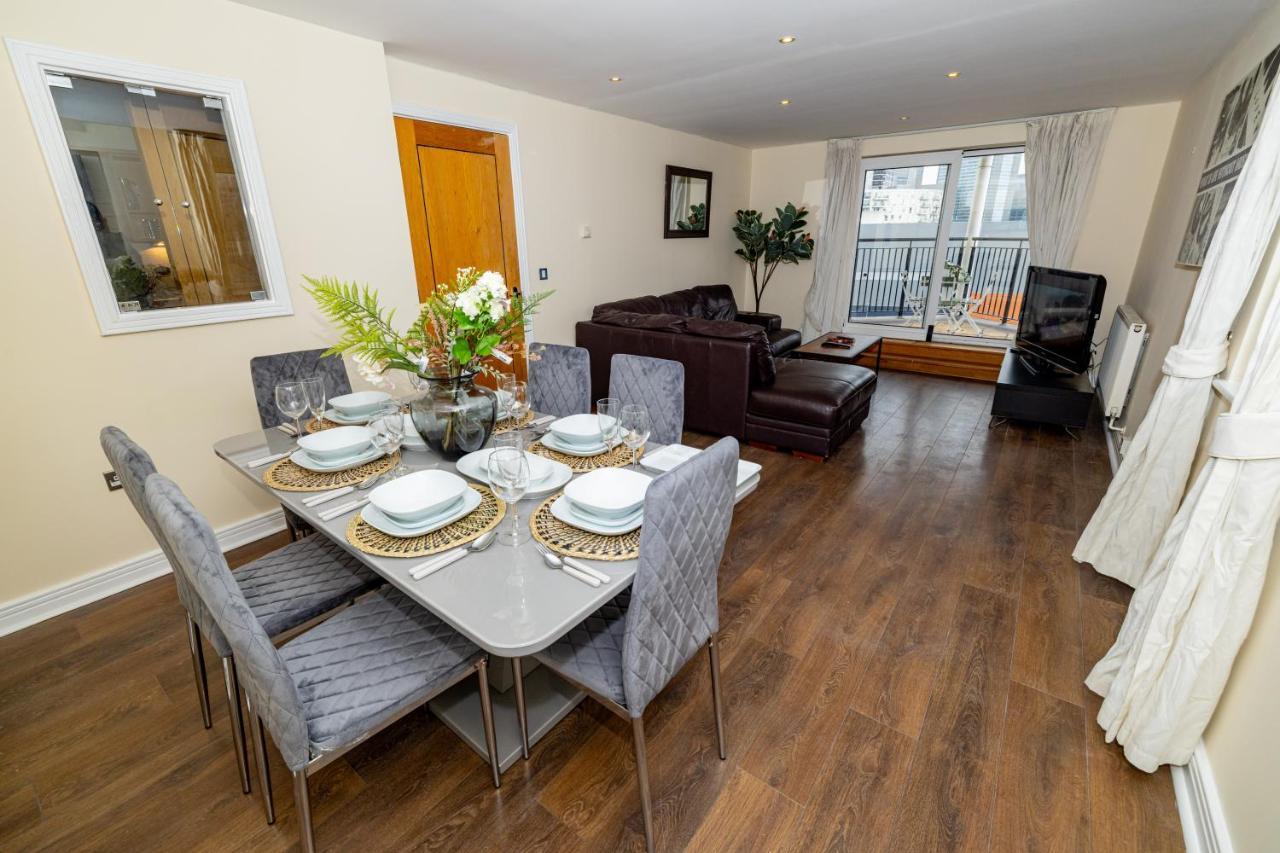 Two Bed Apartment Near Canary Wharf ロンドン エクステリア 写真