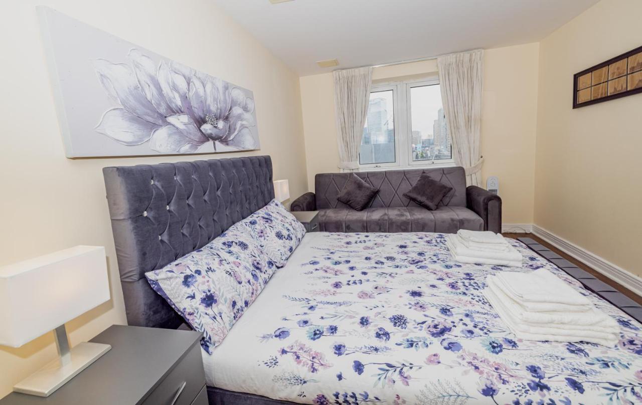 Two Bed Apartment Near Canary Wharf ロンドン エクステリア 写真