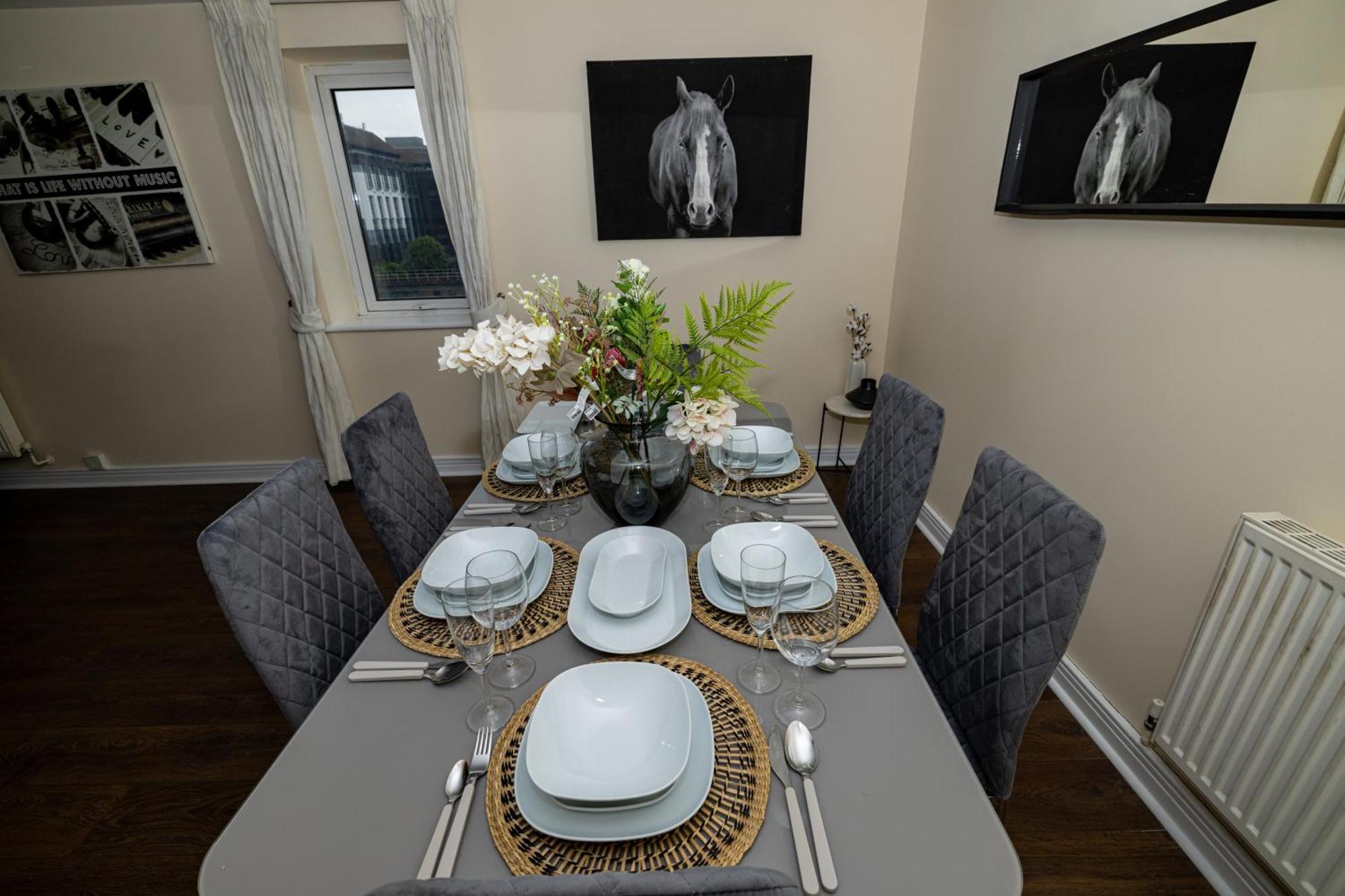 Two Bed Apartment Near Canary Wharf ロンドン エクステリア 写真